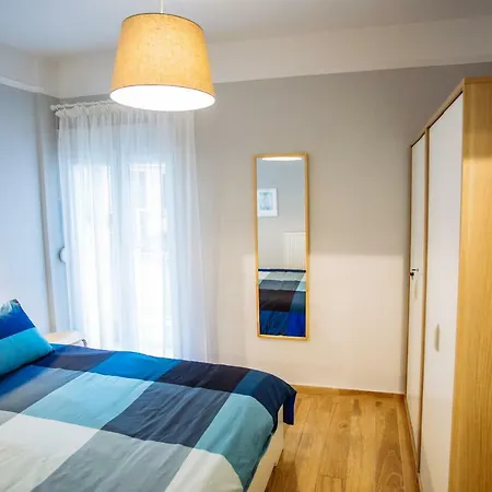 Luxurious & Modern | Walk Everywhere | 5★ Amenities Apartament Salonic