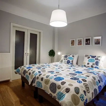 Apartament Luxurious & Modern | Walk Everywhere | 5★ Amenities Salonic